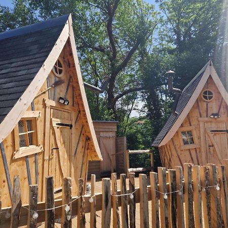 Saint-Diery Les Cabanes Feeriques Du Cheix المظهر الخارجي الصورة